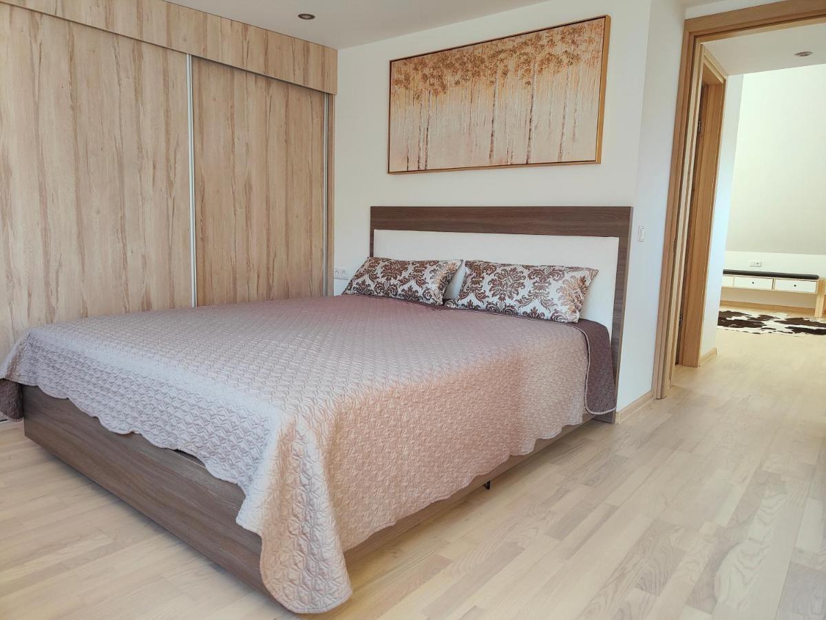 Green Hill Valley Apartments Kaunas Dış mekan fotoğraf