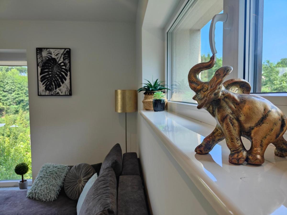Green Hill Valley Apartments Kaunas Dış mekan fotoğraf